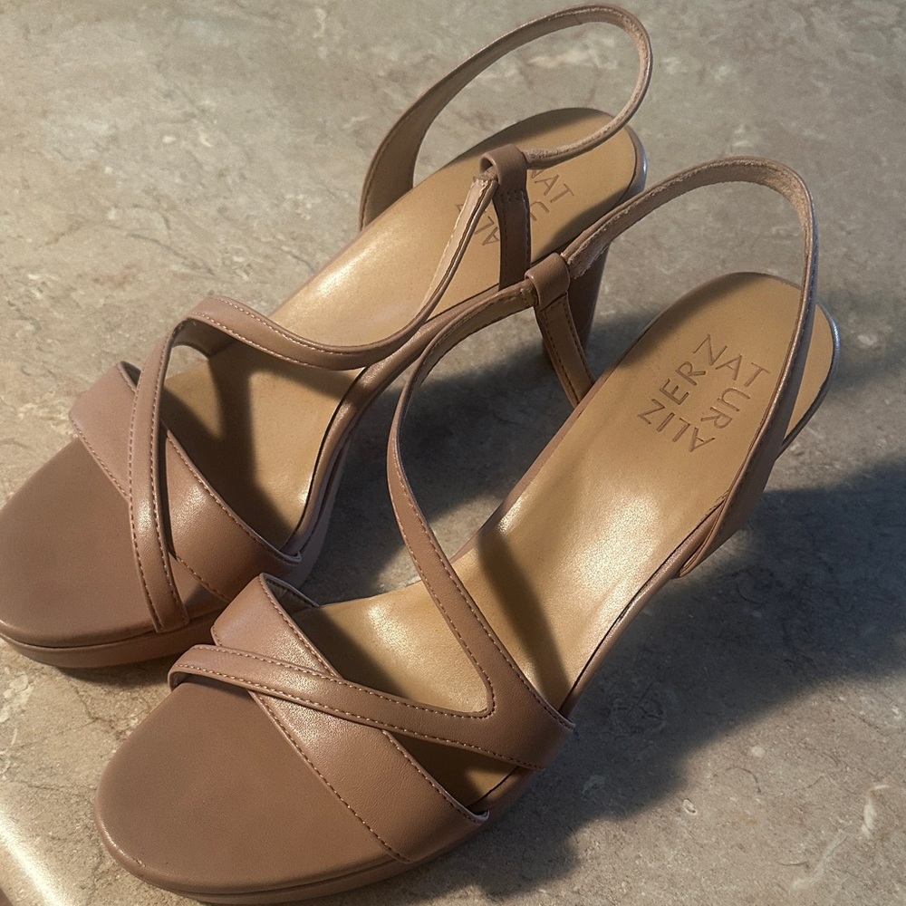 Naturalizer Taupe Strappy Slingback Heels